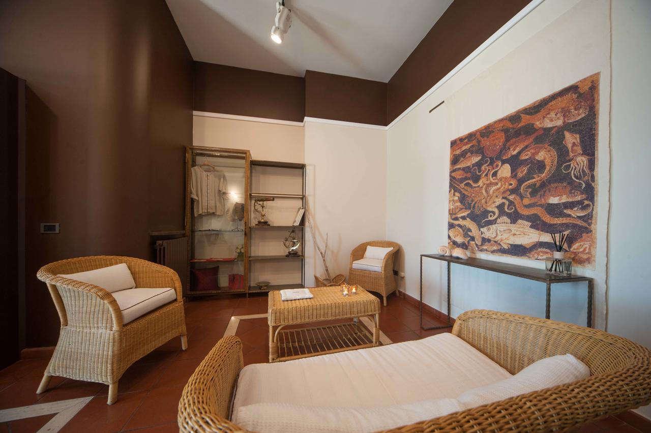 Les Naturels Maison Apartment Trani Bagian luar foto